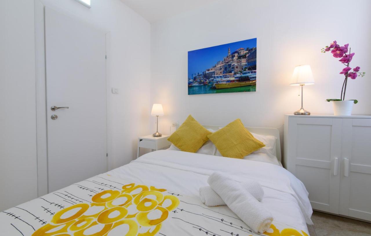 Studio & Apartments On The Beach By Aspentlv Tel Aviv Exterior photo